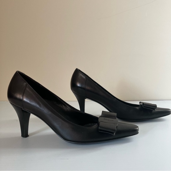 Salvatore Ferragamo “the Beira” 7cm Black Bow Heels size 7 - Picture 4 of 12